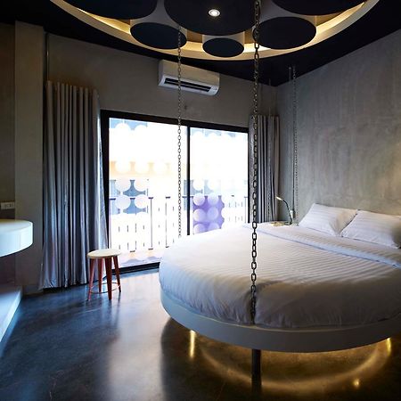 Jasaen Stylish Boutique Hotel Bangkok Szoba fotó